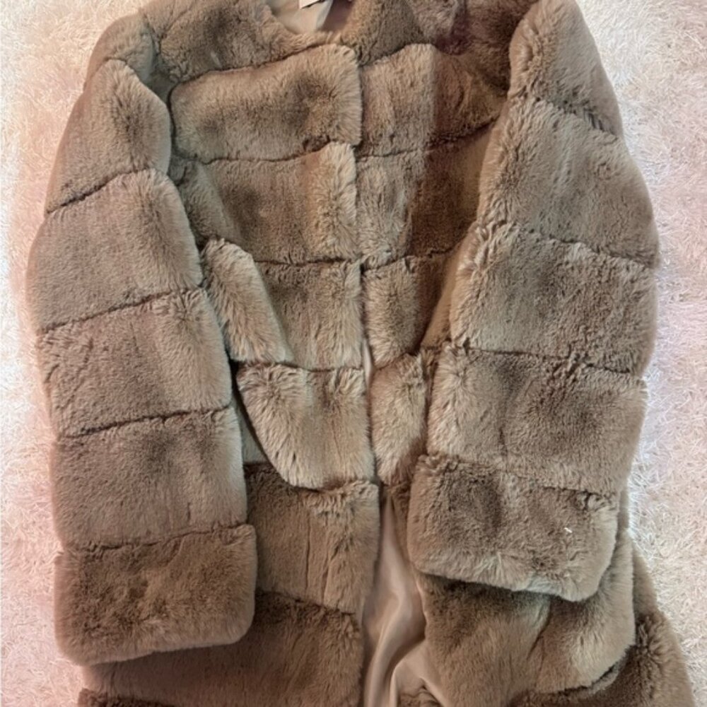 Fashion Nova Plush Teddy Jacket - Brown